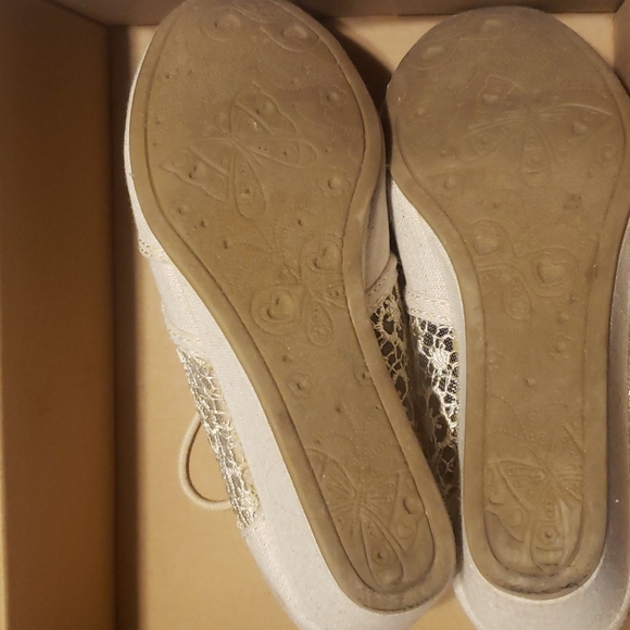 Girls Junior Natural Canvas wedge shoes size 1 M - Picture 8 of 8